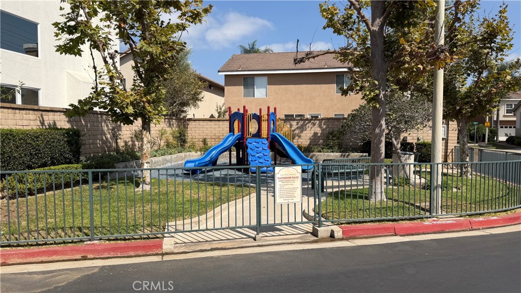 1210 Citrus