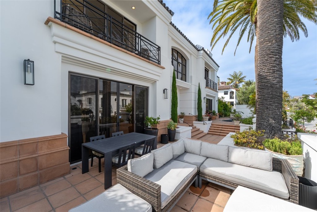 215 Poppy Avenue
