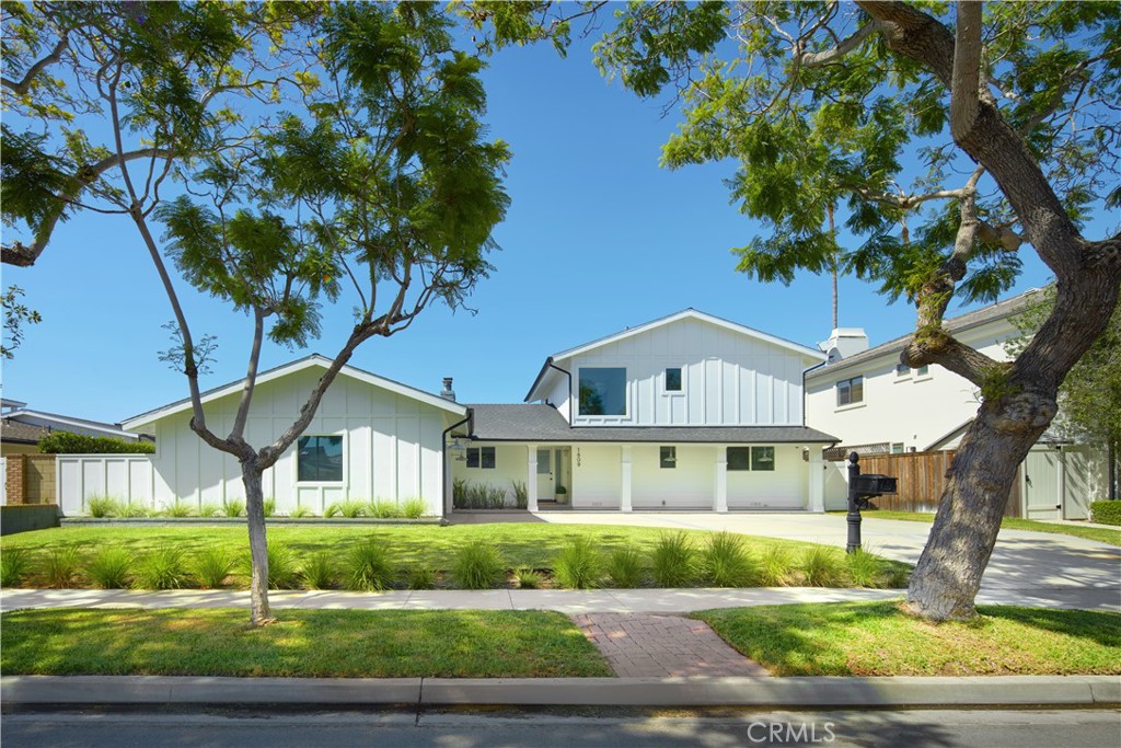 1609 Ruth Newport Beach Ca Us 92660 Np26207214