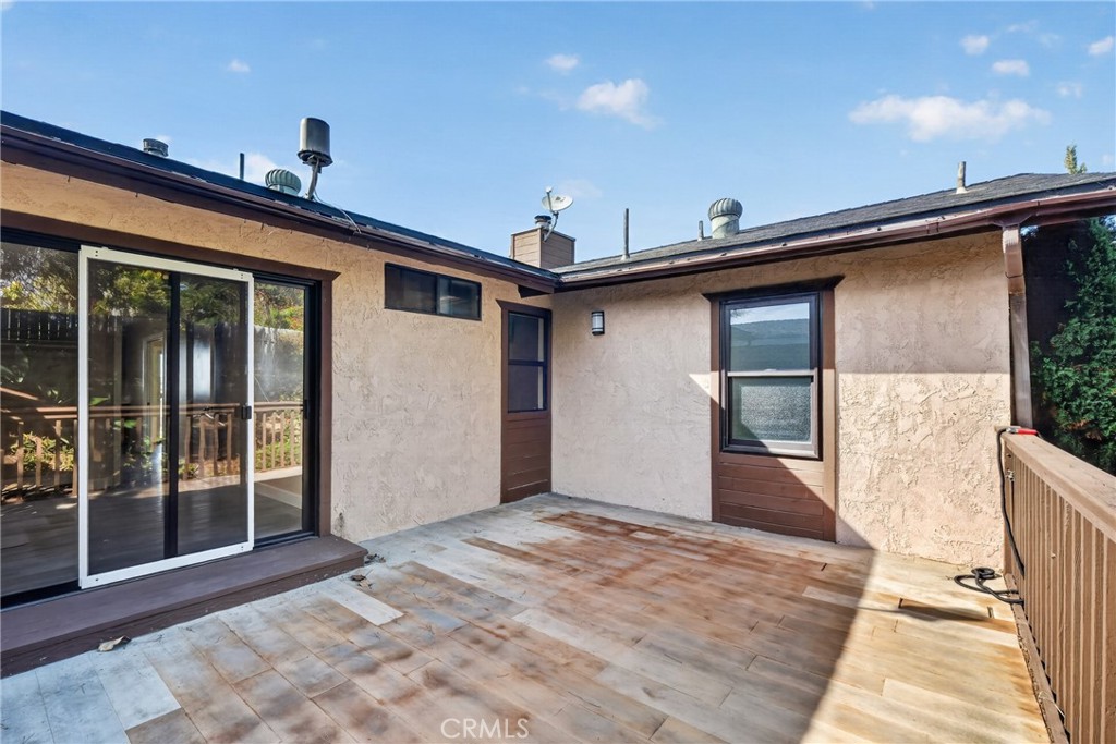 1225 San Bernardino Avenue