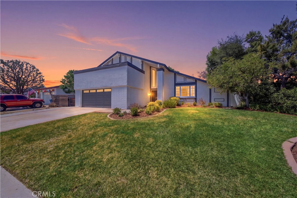 24961 Via Marfil Mission Viejo Ca Us 92692 Np26213300