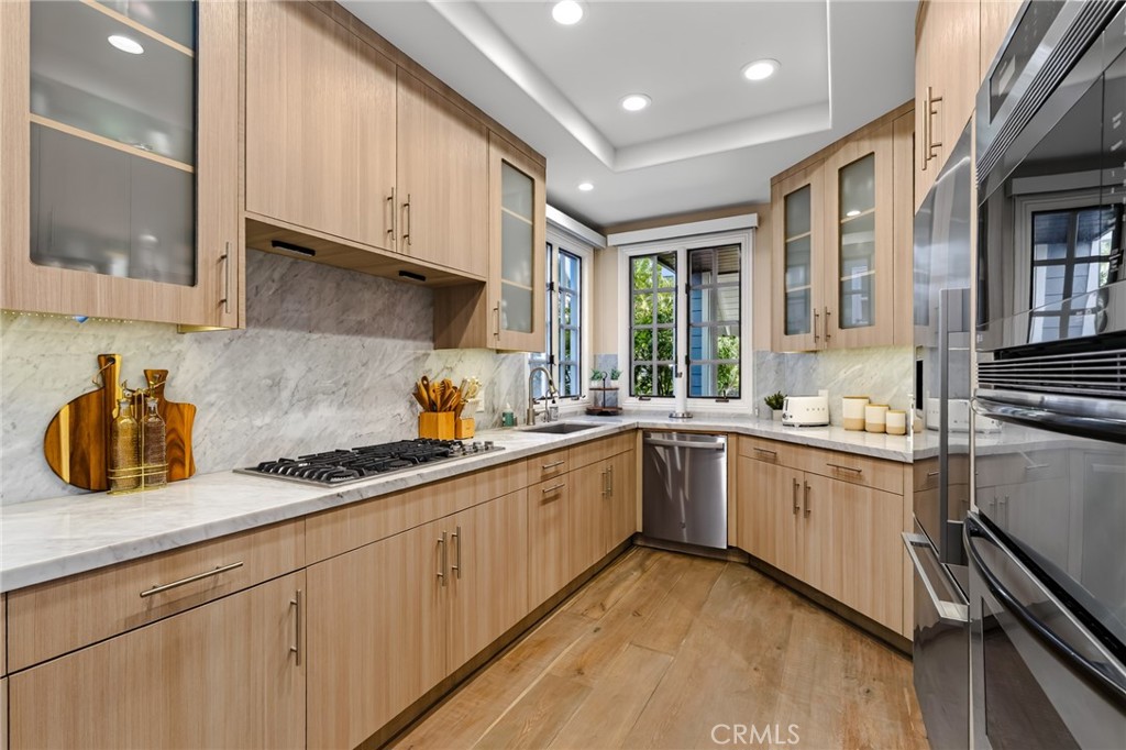 607 Dahlia Avenue