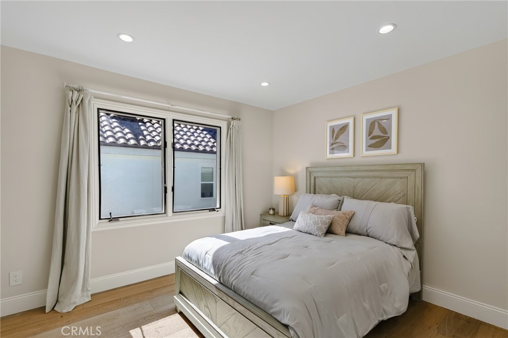607 Dahlia Avenue