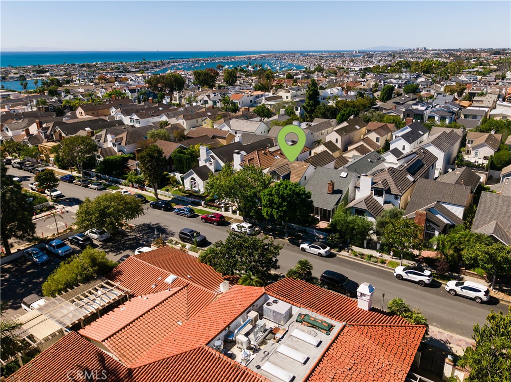 607 Dahlia Avenue Newport Beach Ca Us 92625 Np26219624