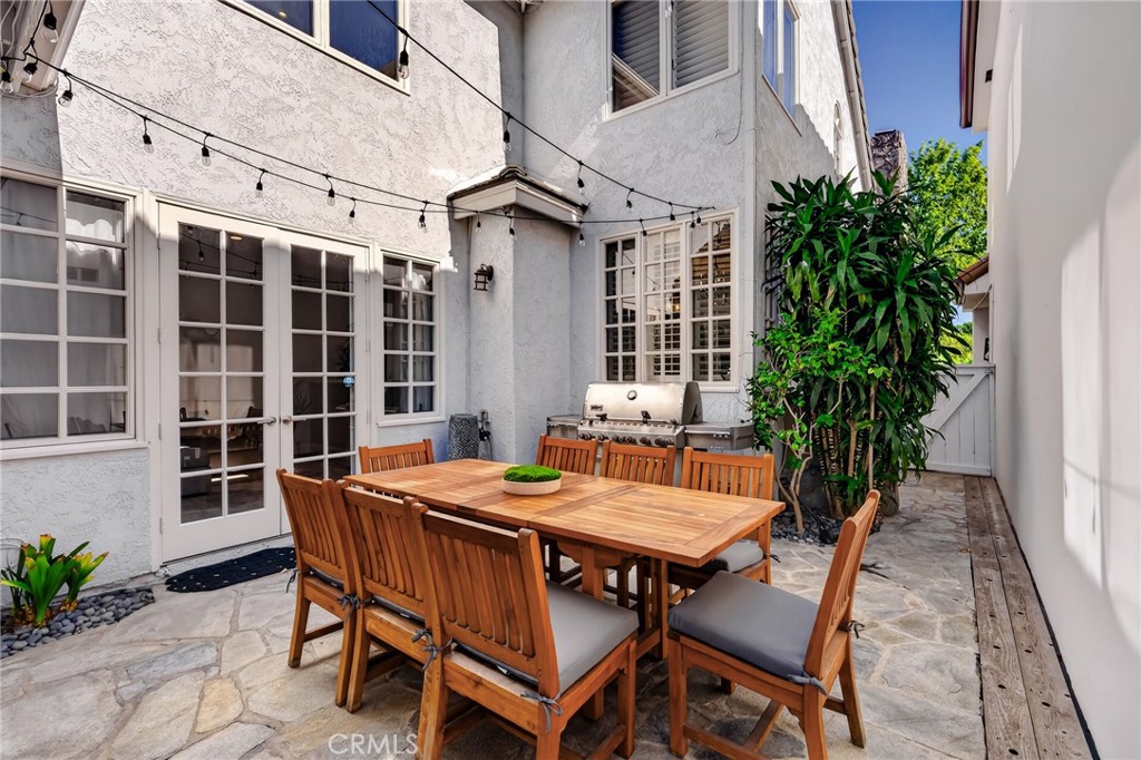 607 Dahlia Avenue