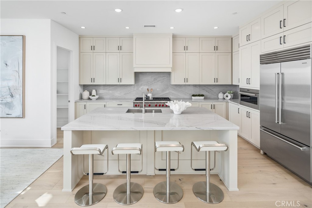 123 Oakstone