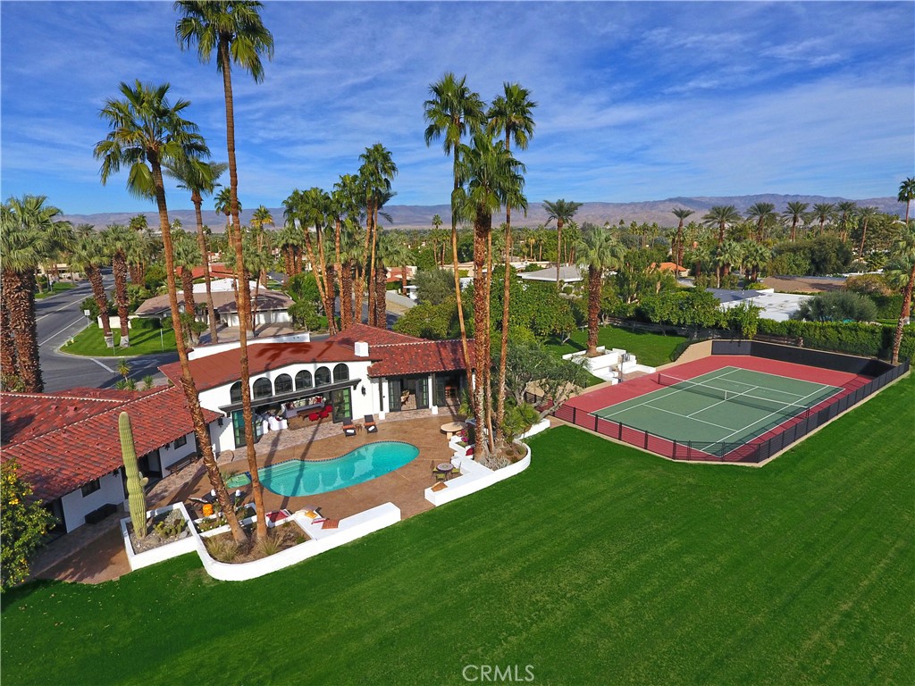 76011 Fairway Drive
