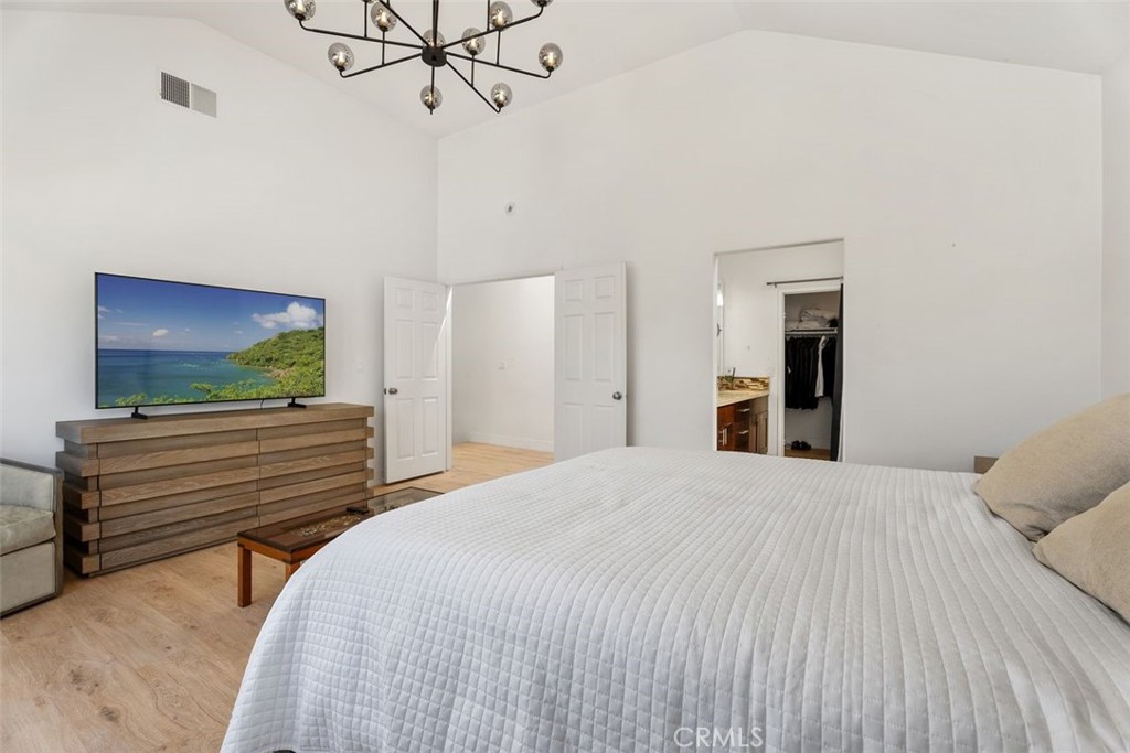 379 Monte Vista Avenue A
