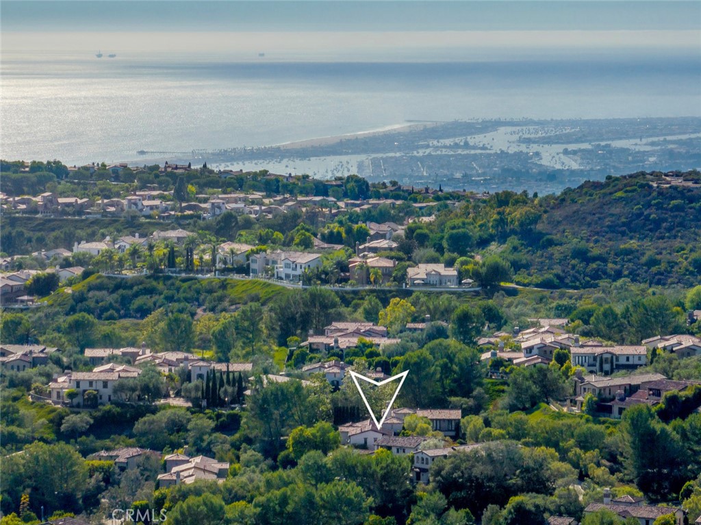 6 Lookout Hill