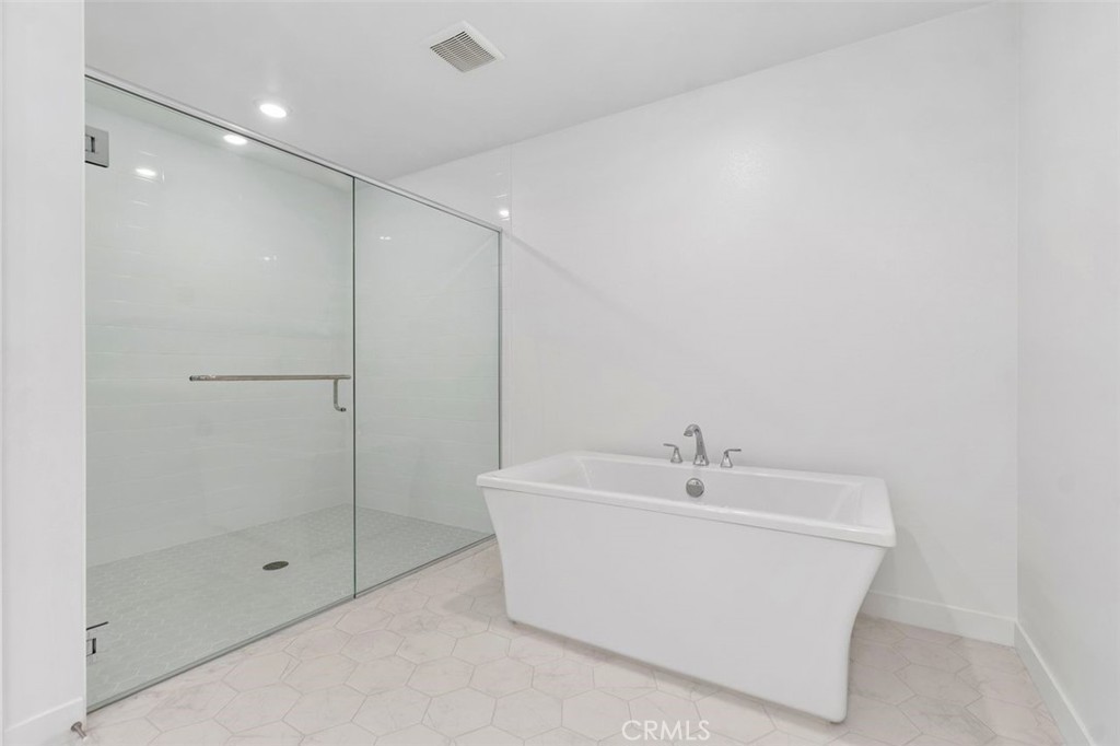 1202 Rivington