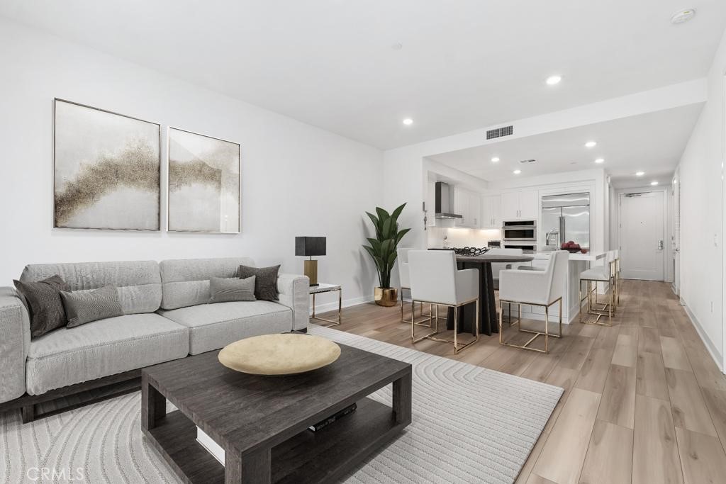 1202 Rivington