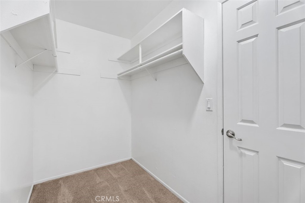 428 W 1st Street