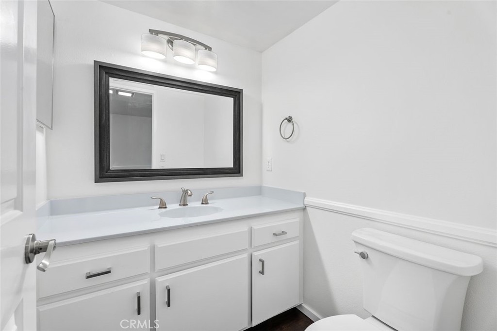 428 W 1st Street