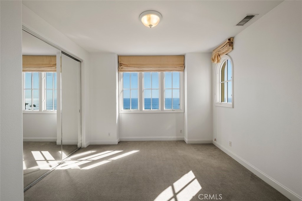 76 Sidra Cove