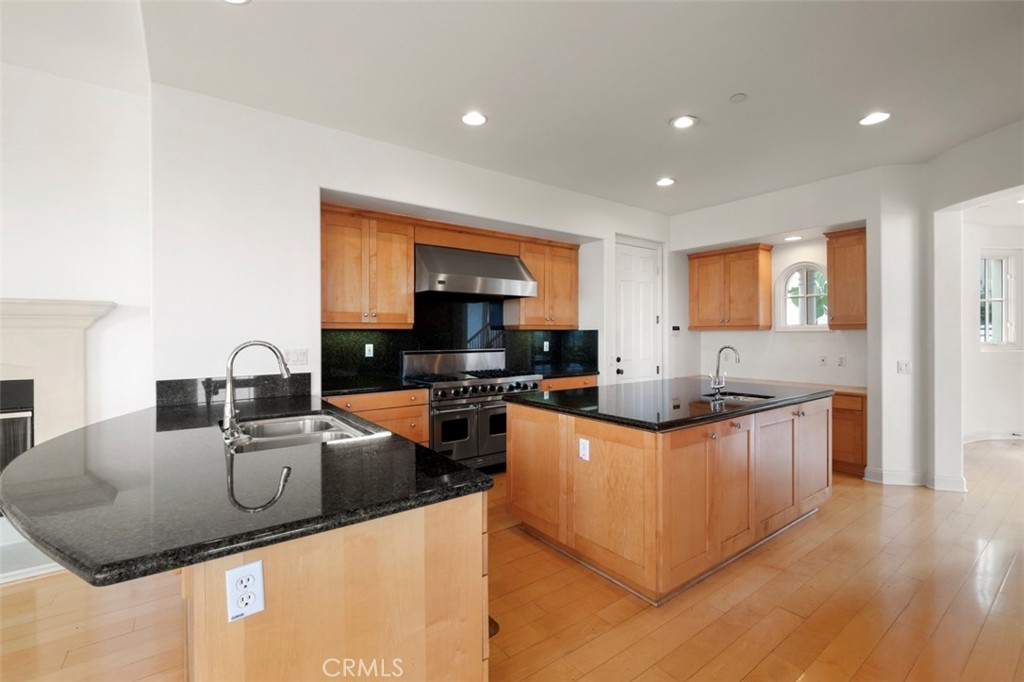 76 Sidra Cove