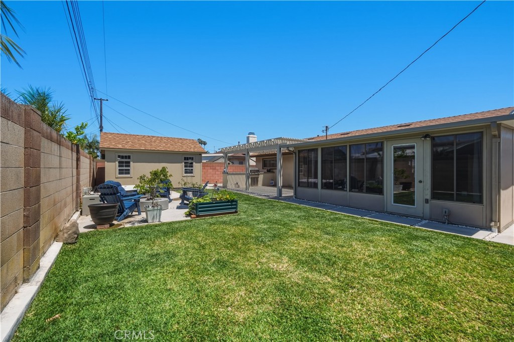 16301 Golden Gate Lane