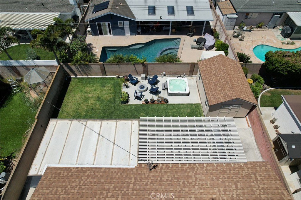 16301 Golden Gate Lane