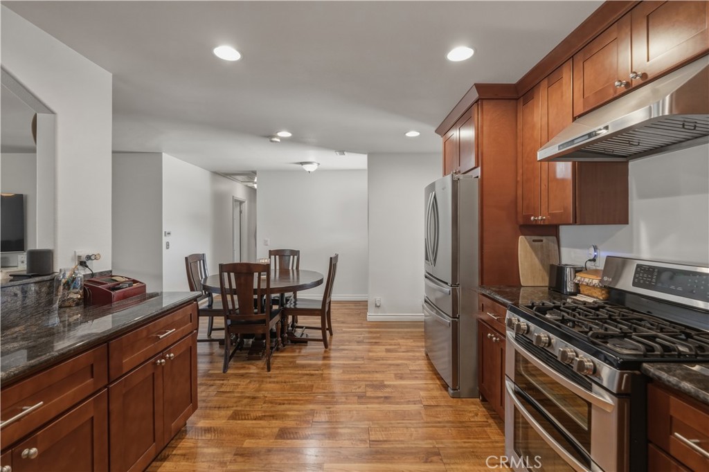 16301 Golden Gate Lane