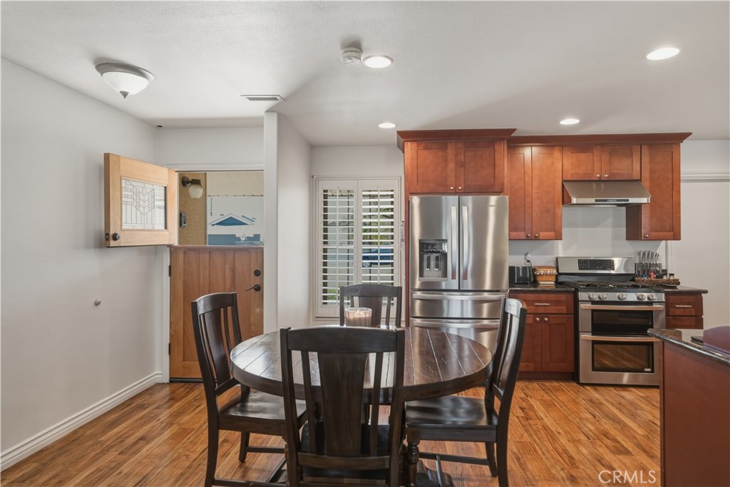 16301 Golden Gate Lane