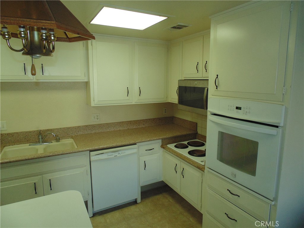 1121 Northwood Road 237C