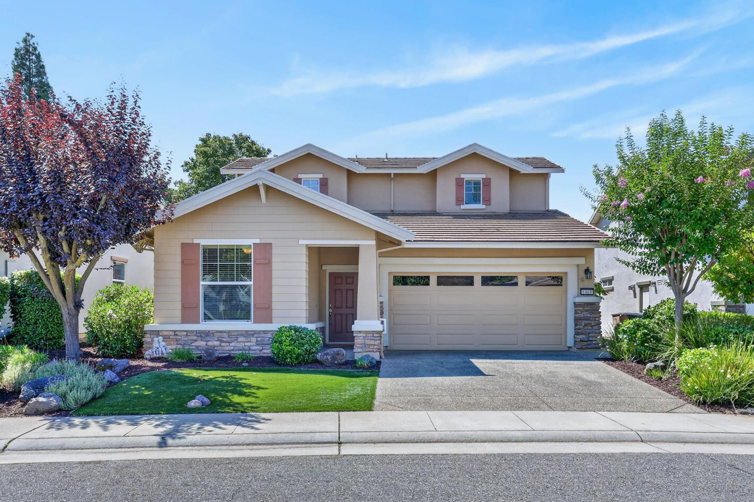 1469 Topanga Lane