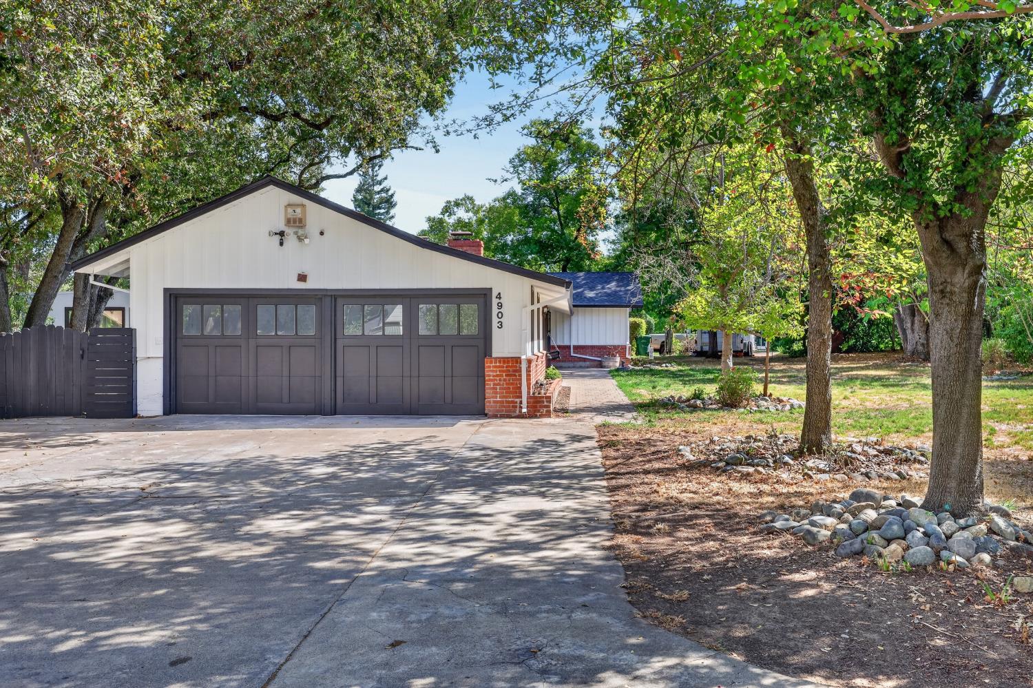 4903 Cypress Avenue