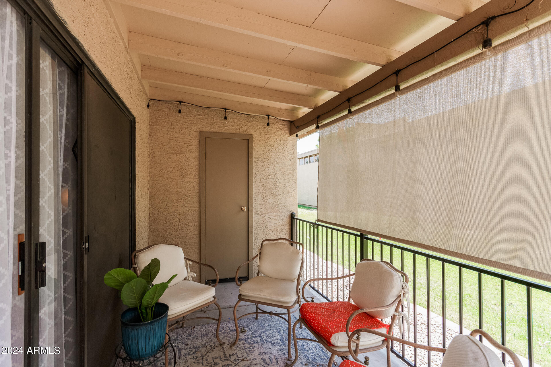 1021 S GREENFIELD Road, 1120