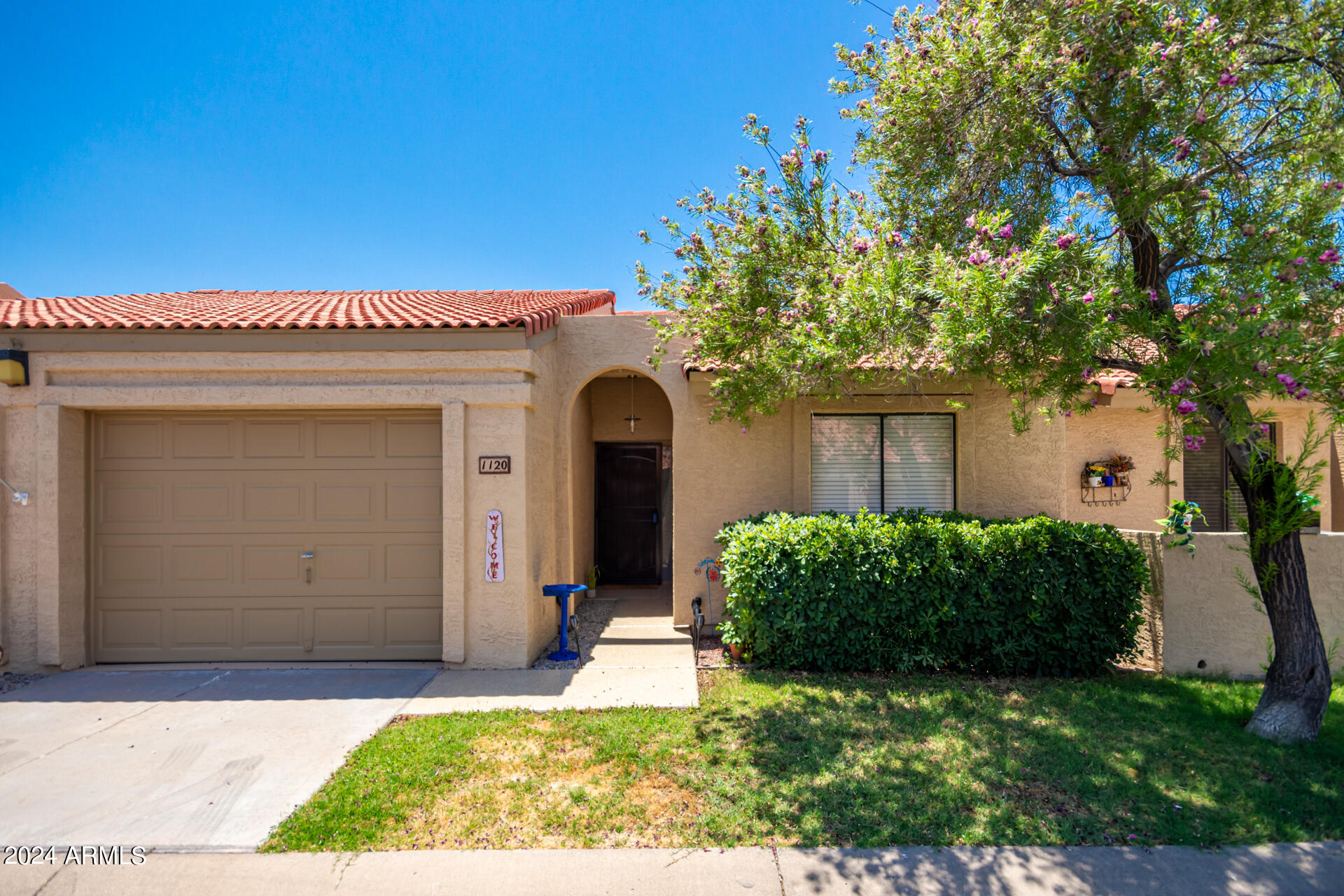 1021 S GREENFIELD Road, 1120