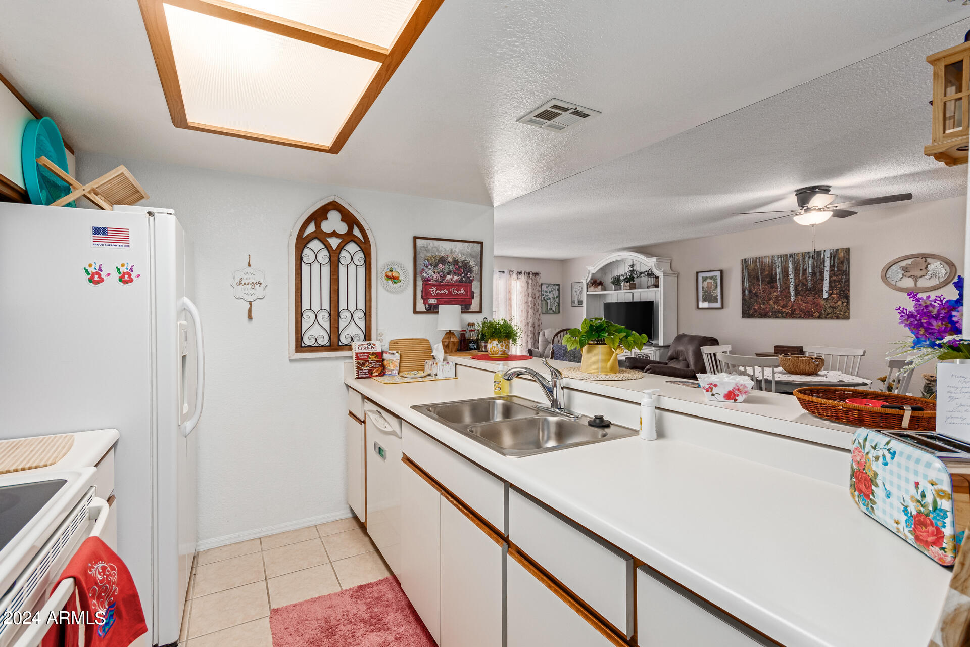 1021 S GREENFIELD Road, 1120