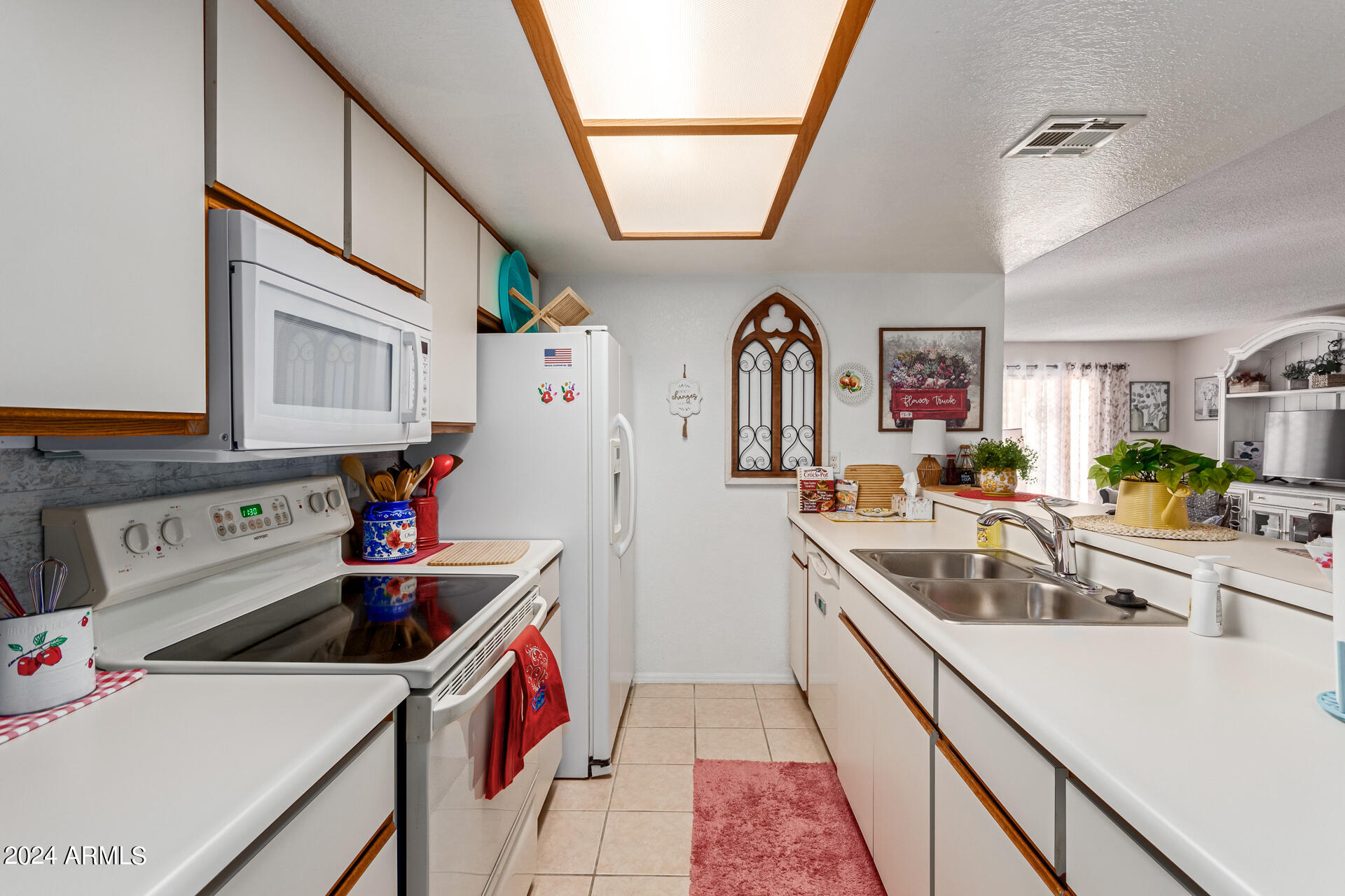 1021 S GREENFIELD Road, 1120