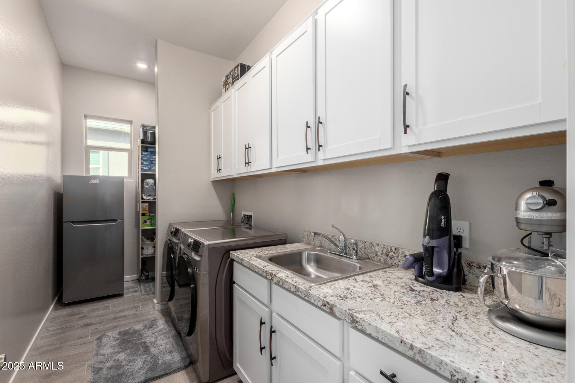 42085 W MORNING GLORY Way