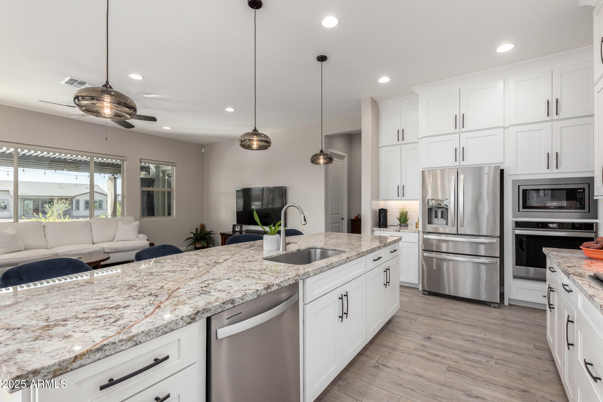 42085 W MORNING GLORY Way