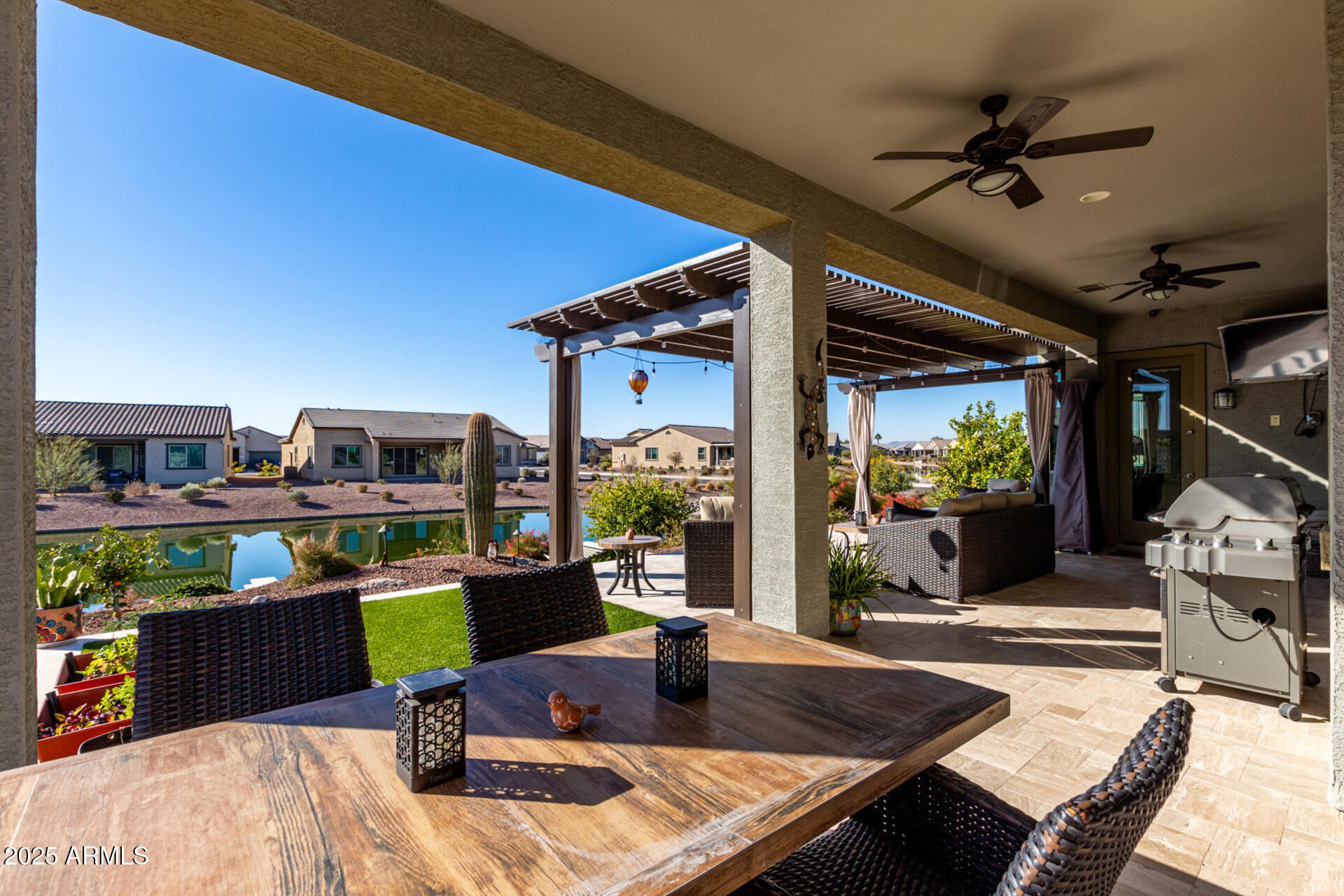 42085 W MORNING GLORY Way