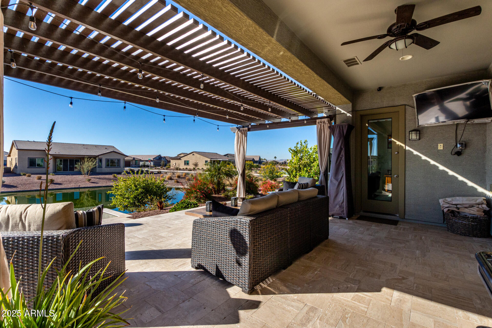 42085 W MORNING GLORY Way