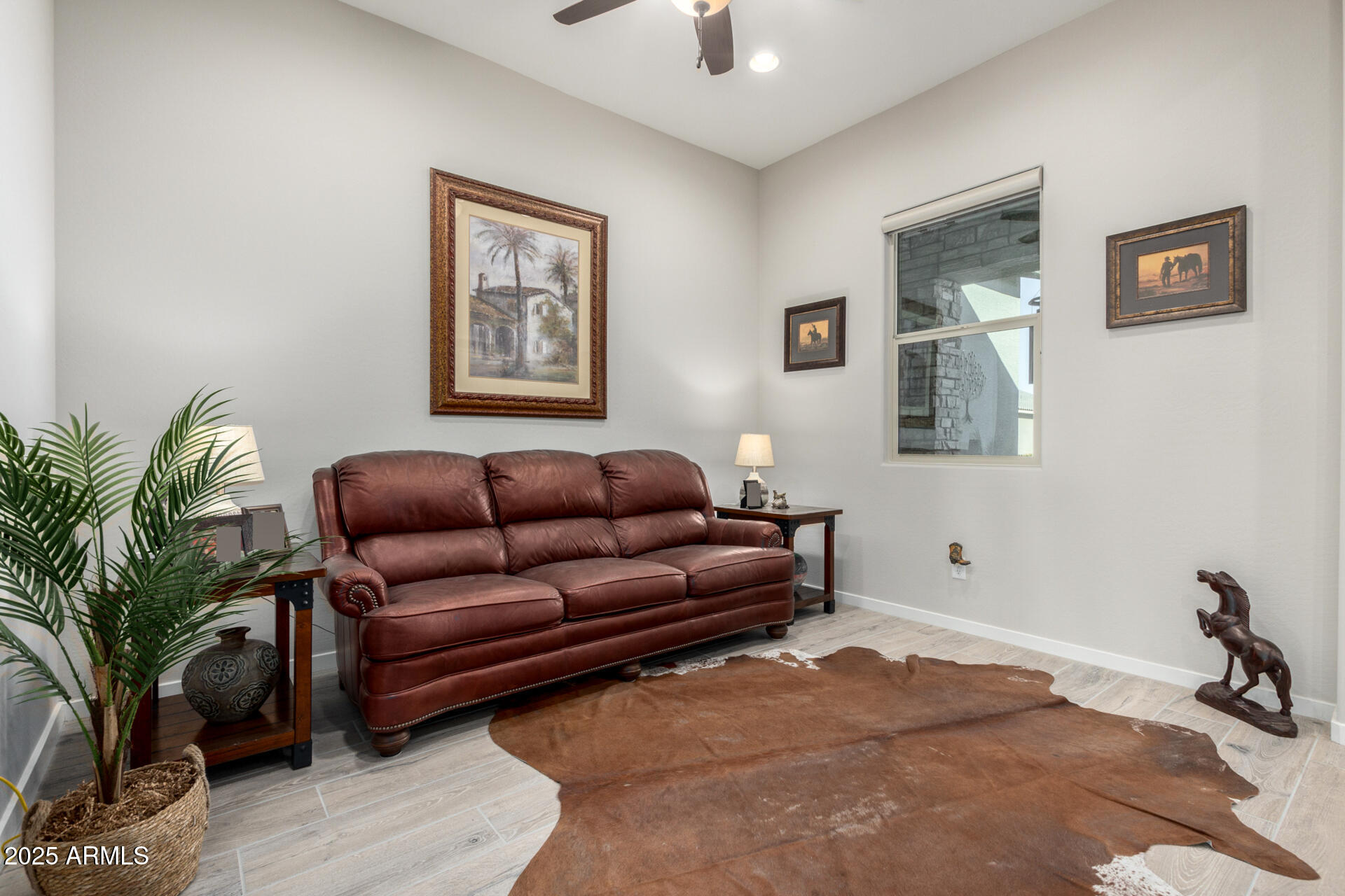 42085 W MORNING GLORY Way