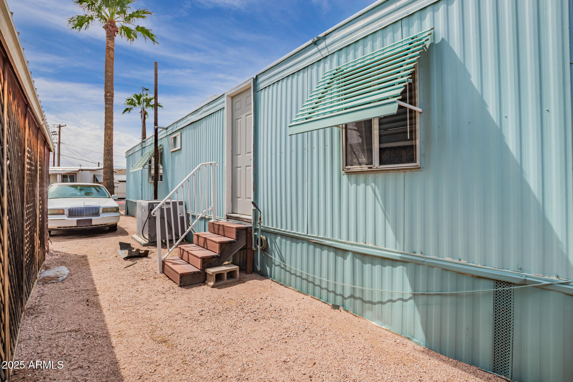800 W APACHE Trail 24