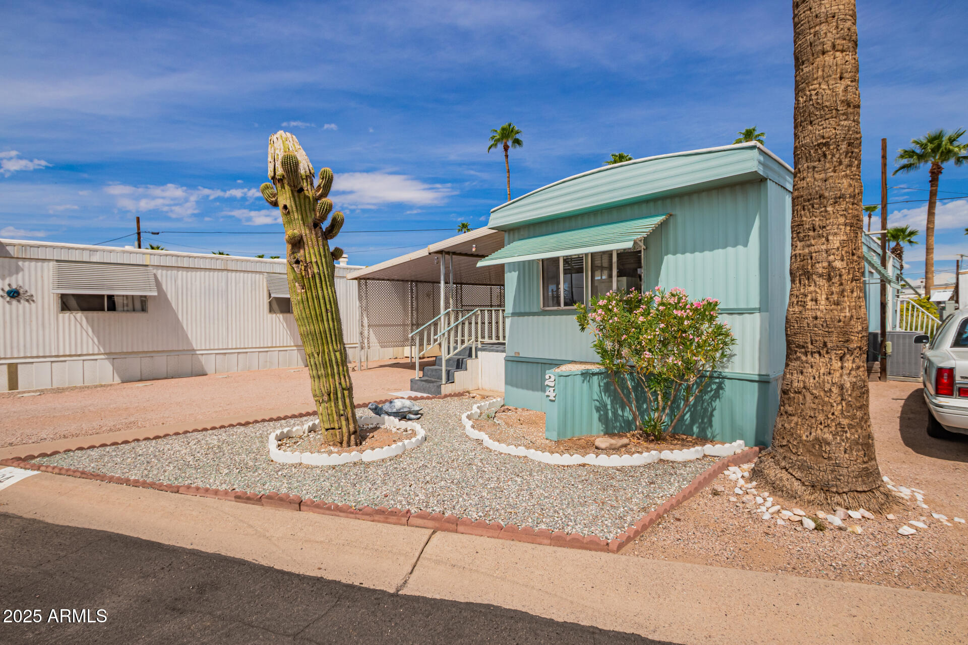 800 W APACHE Trail 24
