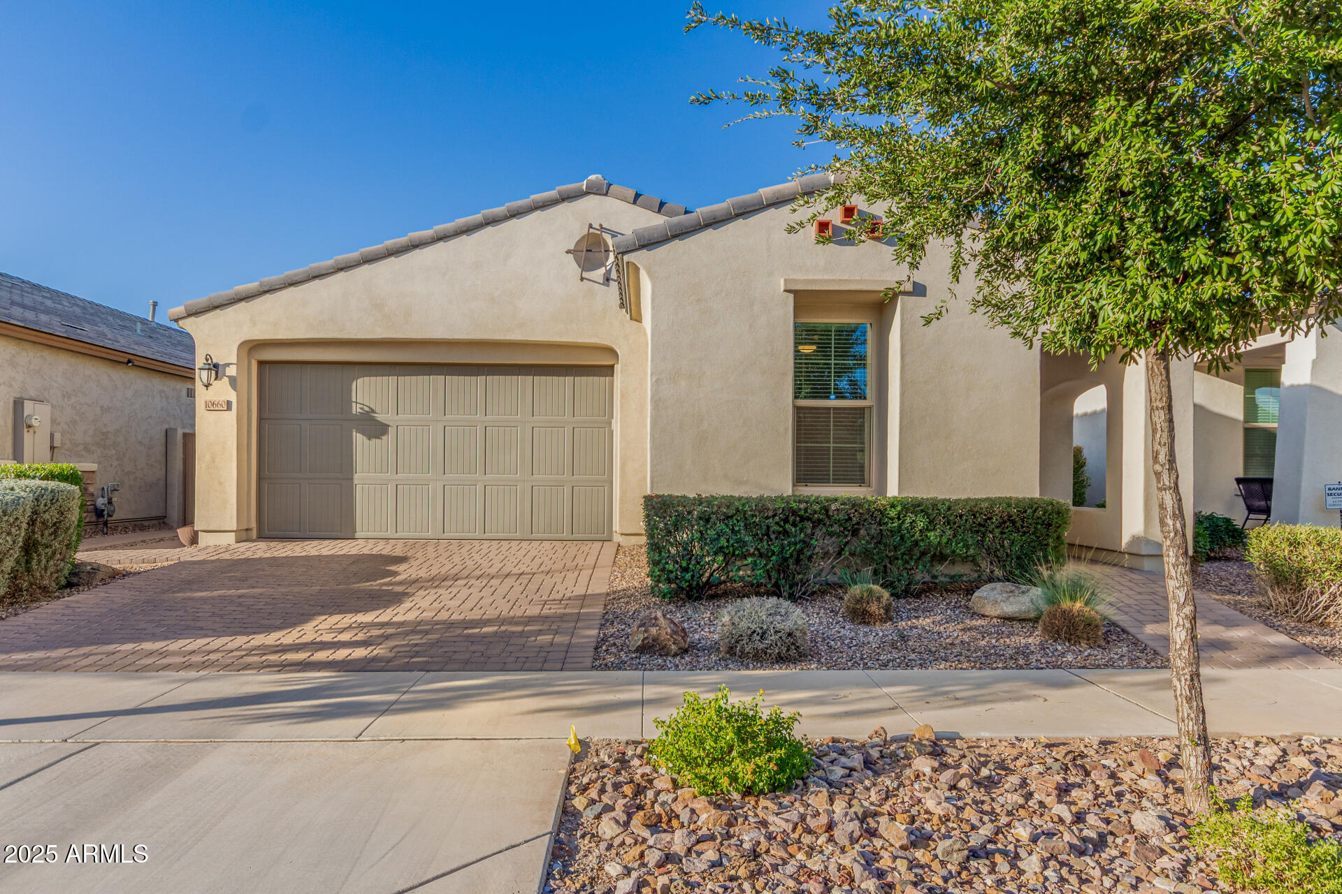 10660 E TWISTER Avenue