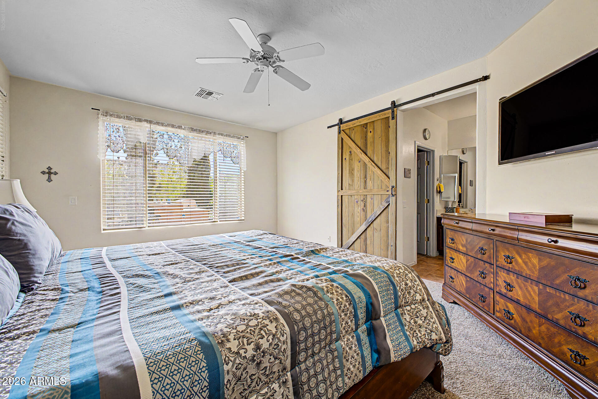 42855 W MAGIC MOMENT Drive