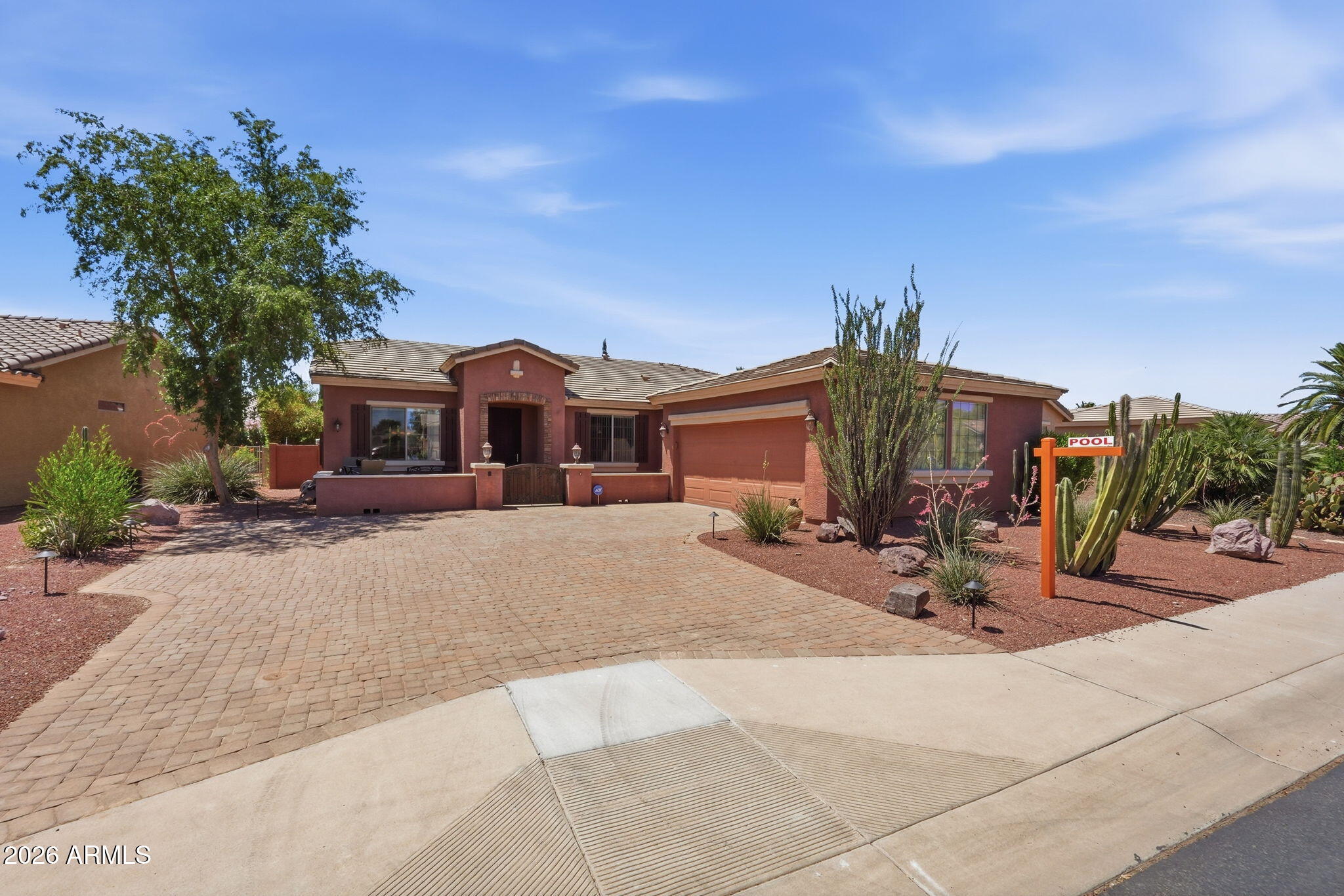 42855 W MAGIC MOMENT Drive