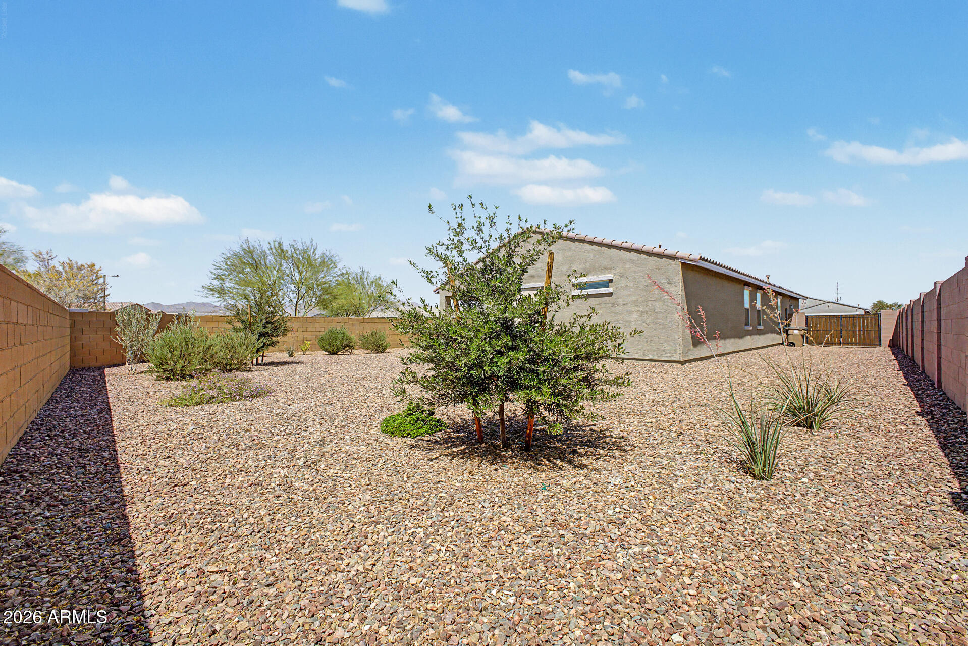 17969 W COLLEGE Drive
