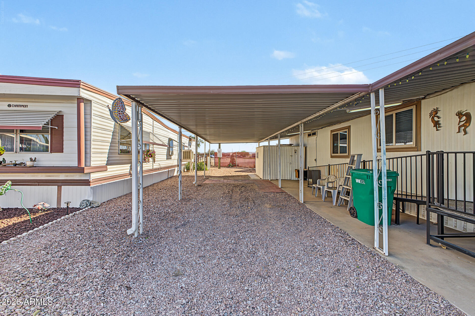 800 W APACHE Trail 18