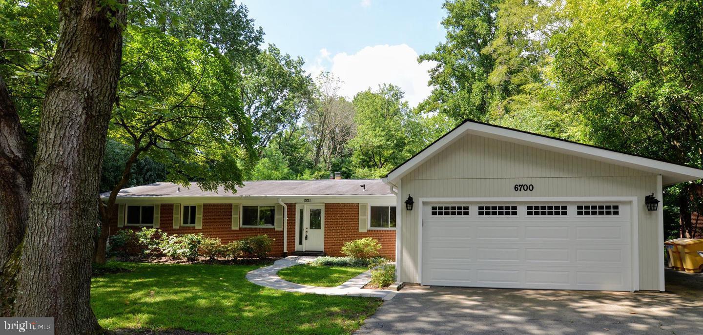 6700 PERSIMMON TREE RD
