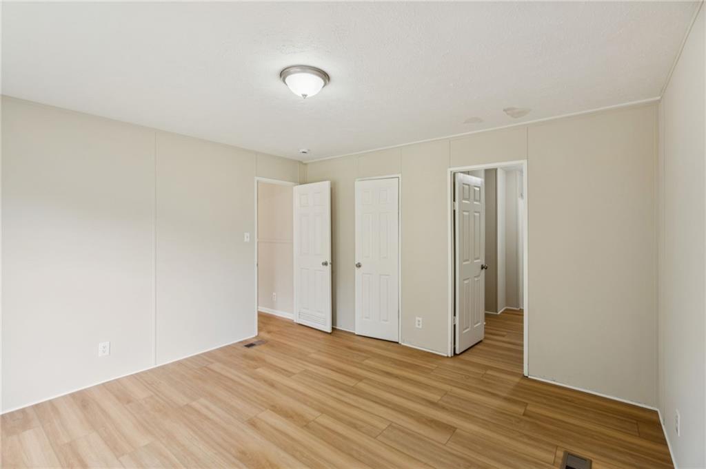 833 Old Dahlonega Highway