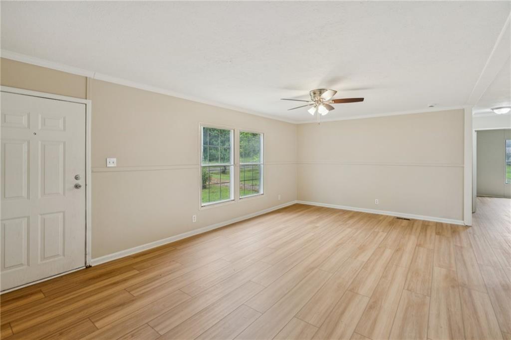 833 Old Dahlonega Highway