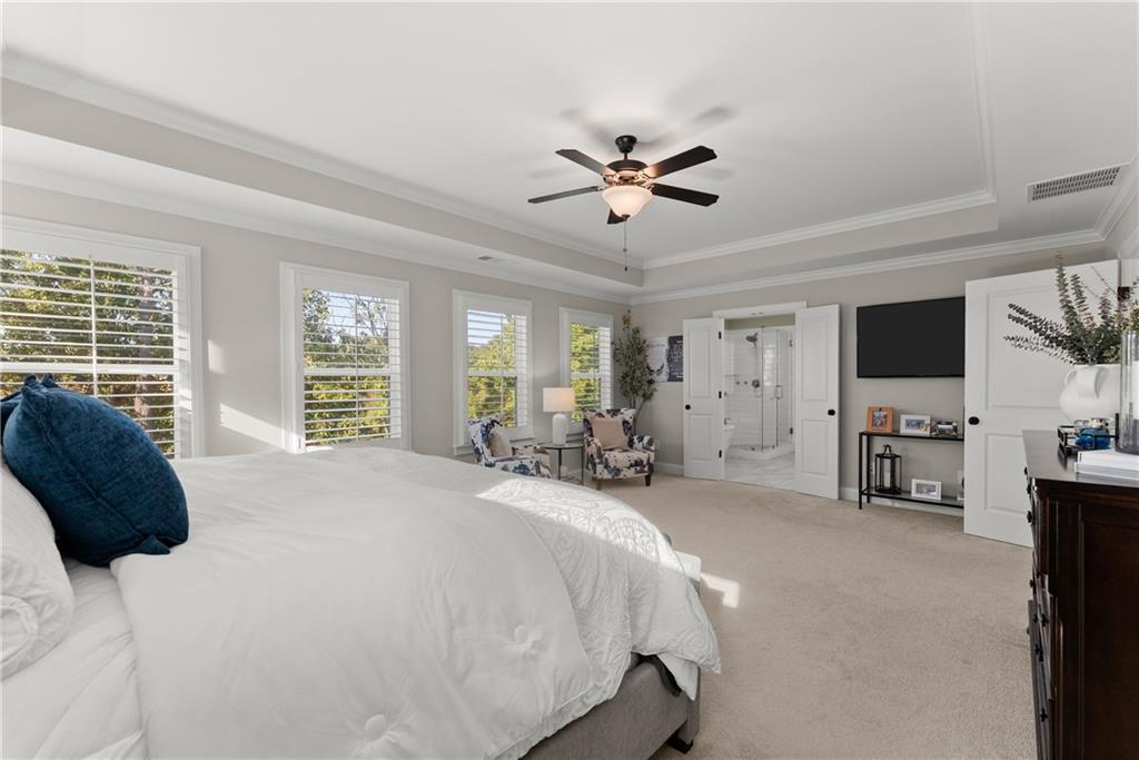 7123 Lake Edge Drive