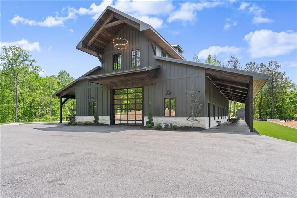 3263 Tanners Mill Road