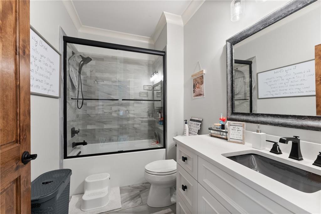 3263 Tanners Mill Road