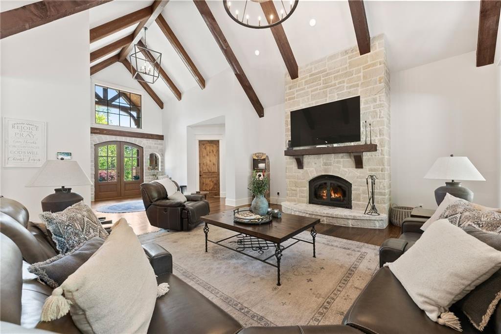 3263 Tanners Mill Road