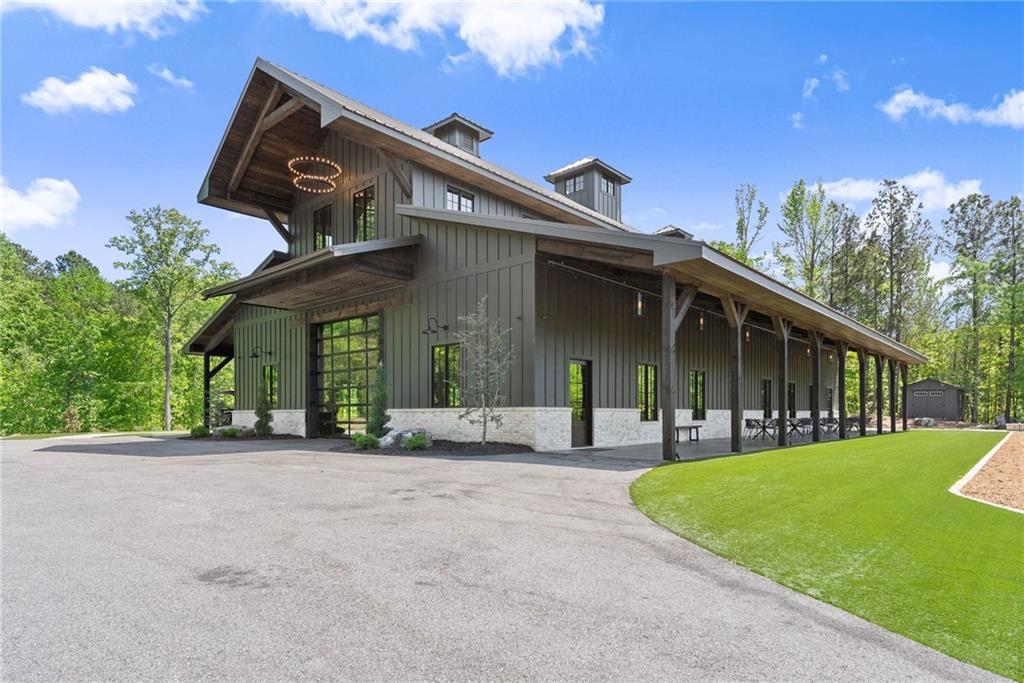 3263 Tanners Mill Road